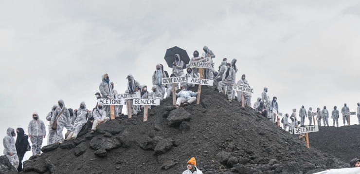 Η αντίσταση στην πληροφορικοποίηση της ζωής σημαίνει αντίθεση στο μεγάλο βιομηχανικό σχέδιο του κεφαλαίου